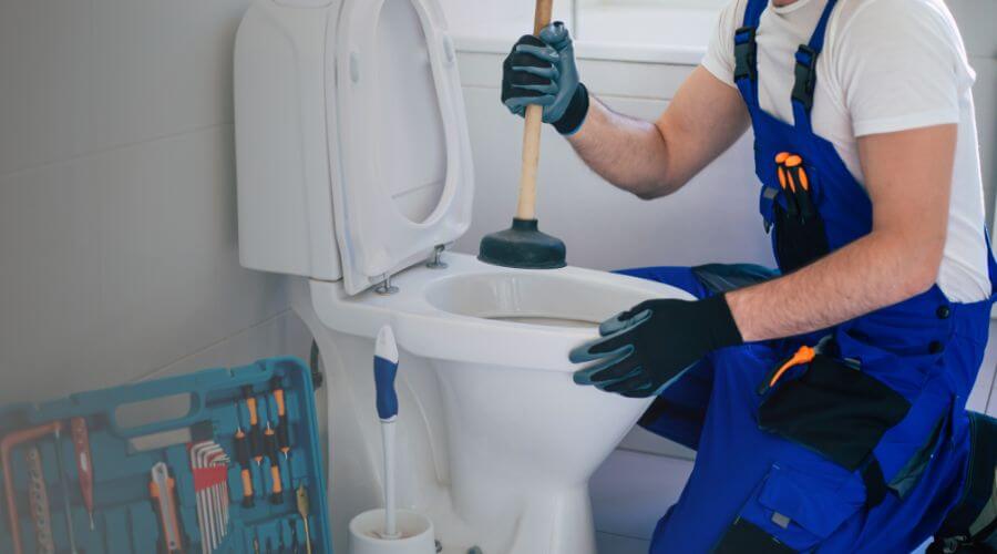 Professional bathroom faucet installation in Centerville, IA
